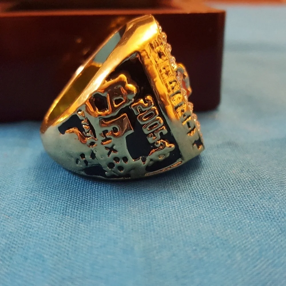 Texas Longhorns‎ UT Fan  2005 Championship Ring